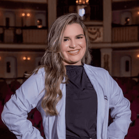 Larise Mansueto, Fonoaudióloga