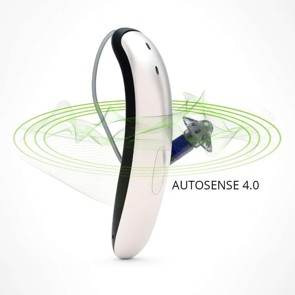 Phonak Slim com ondas sonoras representando a tecnologia AutoSense OS 4.0